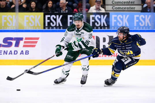 Färjestads David Tomasek och HV71s Mattias Tedenby