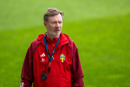 Head coach Peter Gerhardsson