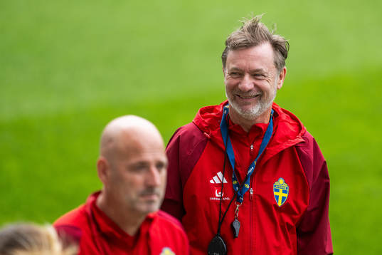 Head coach Peter Gerhardsson