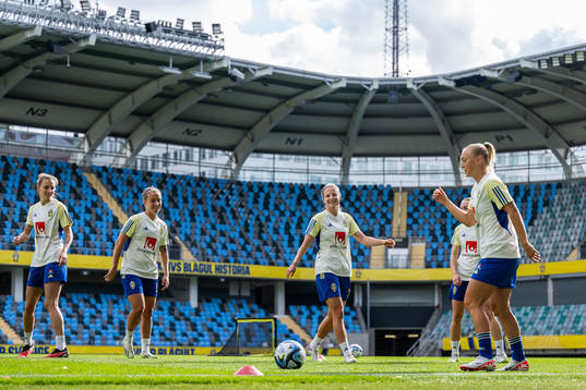Nathalie Björn, Julia Zigiotti Olme, Amanda Nildén and