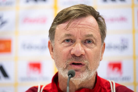 Head coach Peter Gerhardsson