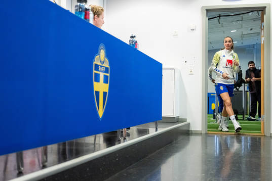 Kosovare Asllani