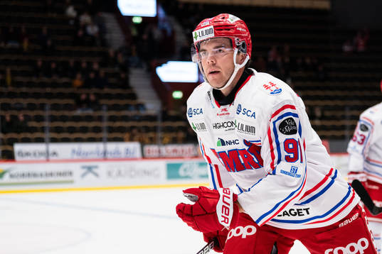 Timrås Magnus Pääjärvi jublar