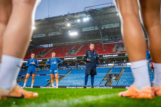Leif Gunnar Smerud, head coach of the Norwegian women's