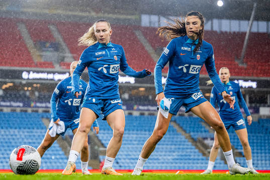 Thea Bjelde and Ingrid Syrstad Engen of the Norwegian