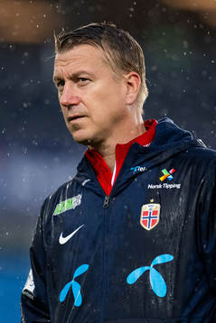 Leif Gunnar Smerud, head coach of the Norwegian women's