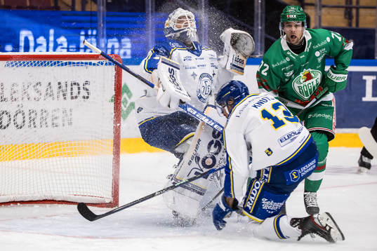 Leksands målvakt Mantas Armalis och Leksands Jon Knuts och