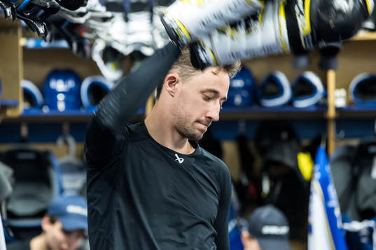 Leksands Max Veronneau innan ishockeymatchen i SHL mellan