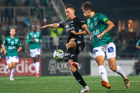 Örebros Samuel Kroon och Brages Pontus Rödin