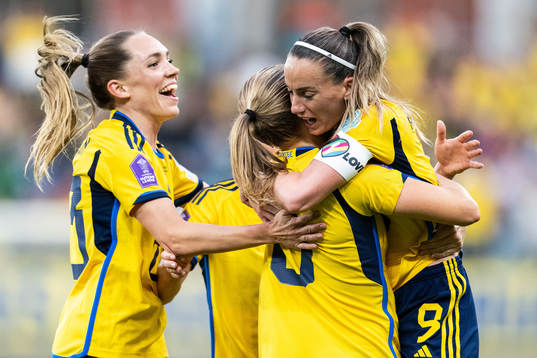 Magdalena Eriksson of Sweden celebrates with Elin Rubensson