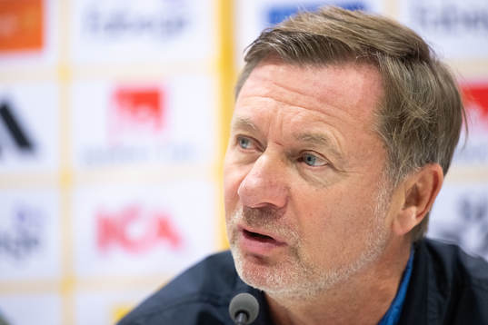 Head coach Peter Gerhardsson of Sweden