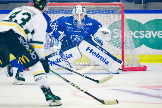Karlskogas målvakt Marcus Hellgren Smed