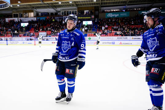 Karlskogas Henrik Larsson och Theodor Pistek deppar
