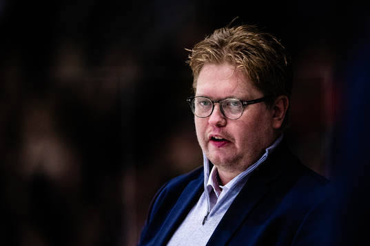 Almtunas assisterande tränare Jimmy Anderström