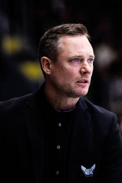 Västerås tränare Karl Helmersson