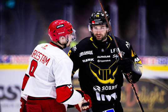 Almtunas Hampus Harlestam och Västerås Amil Krupic