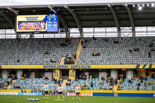 Kosovare Asllani of Sweden