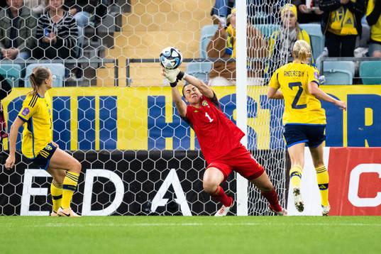 Goalkeeper Zecira Musovic of Sweden