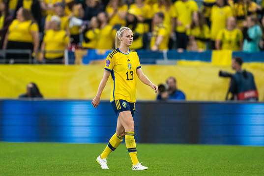 Amanda Ilestedt of Sweden looks dejected