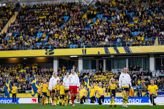 Magdalena Eriksson, Jonna Andersson, goalkeeper Zecira