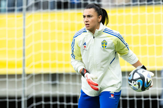 Goalkeeper Zecira Musovic of Sweden