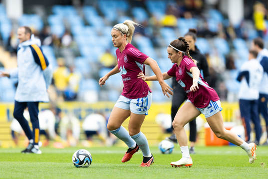 Alexia Putellas and Teresa Abelleira of Spain