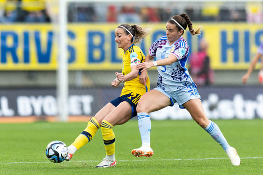 Kosovare Asllani of Sweden and Teresa Abelleira of Spain