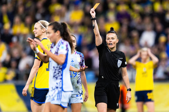 Amanda Ilestedt of Sweden receives a red card