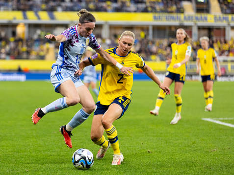 Eva Maria Navarro Garcia of Spain and Jonna Andersson of