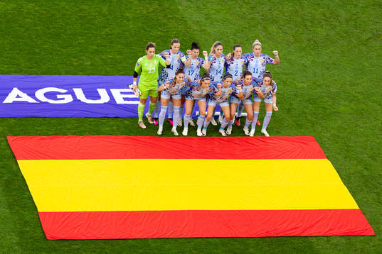 Players of Spain poses for a team photo