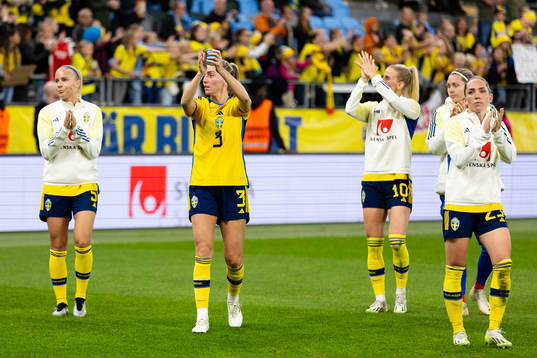 Stina Lennartsson, Linda Sembrant, Sofia Jakobsson and Elin