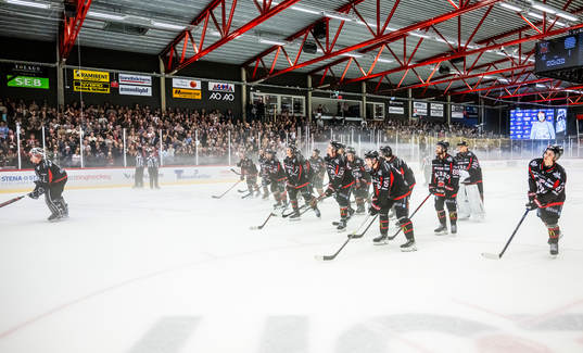 Nybros spelare jublar