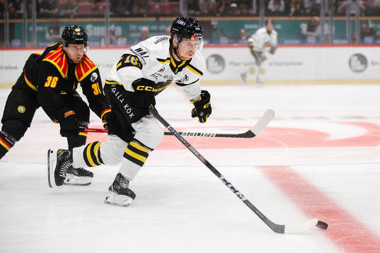 AIKs Ole Einar Egeland Andersen och Brynäs Linus Ölund
