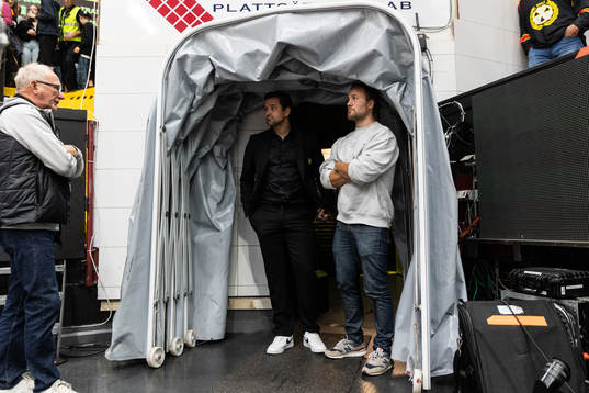 Brynäs sportchef Johan Alcén och spelare Johan Larsson