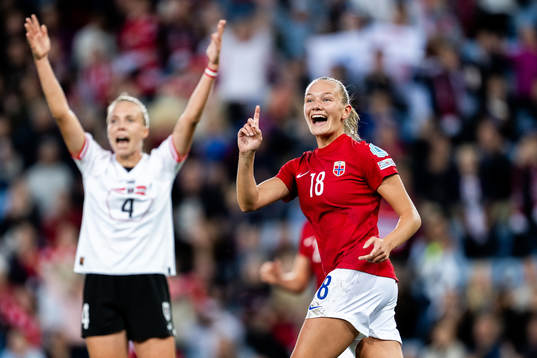 Frida Maanum of Norway reacts