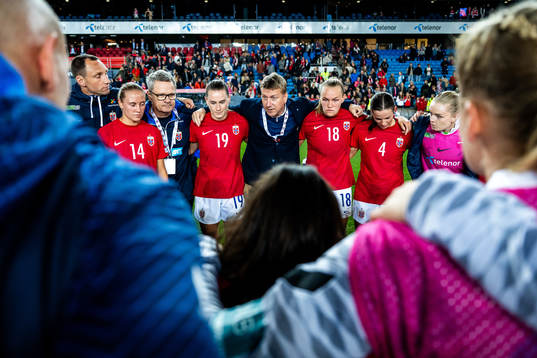 Head coach Leif Gunnar Smerud of Norway
