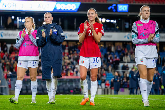 Julie Blakstad, Karina Sævik, Marit Bratberg Lund and