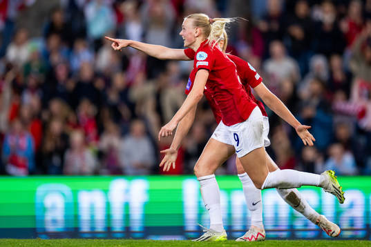 Karina Sævik of Norway celebrates