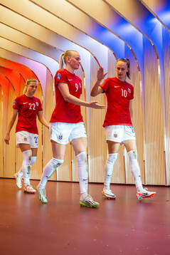 Sophie Román Haug, Karina Sævik and Caroline Graham