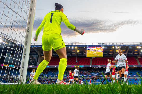 Goalkeeper Manuela Zinsberger and Marina Georgieva of