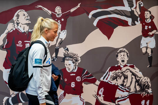 Guro Bergsvand of Norway arrives