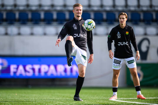 GAIS Alexander Ahl Holmström värmer upp