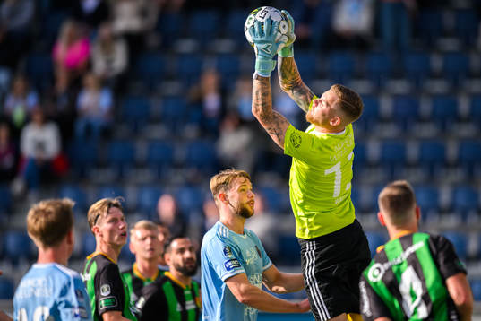 Gefles målvakt Robin Wallinder