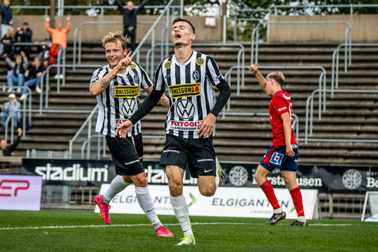 Landskronas Frederik Ihler och Robin Dzabic deppar