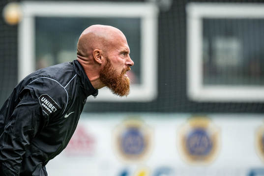 Landskronas tränare Max Mölder reagerar