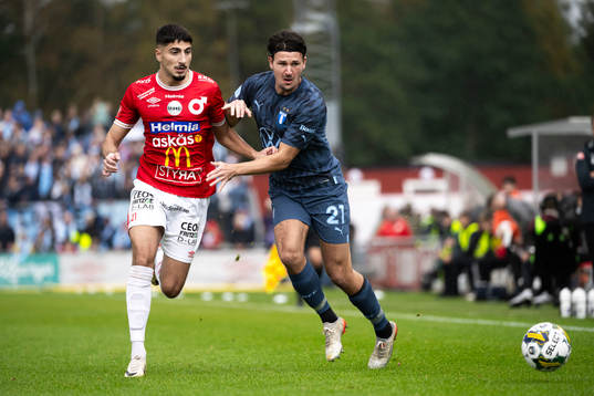 Degerfors Peter Gwargis och Malmö FFs Stefano Vecchia