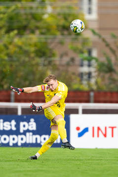Skövde AIKs målvakt Otto Lindell