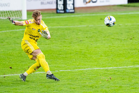 Skövde AIKs målvakt Otto Lindell