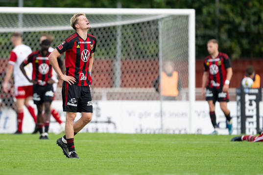 Östersunds Myroslav Mazur deppar