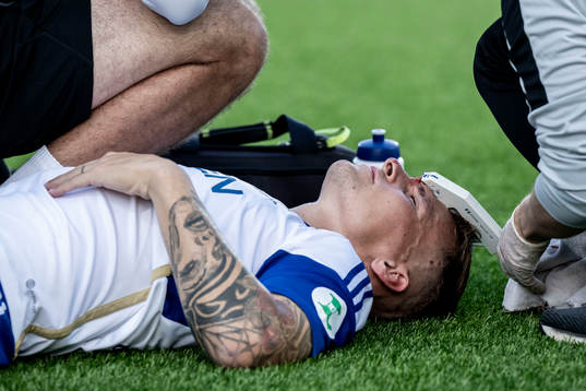 IFK Norrköpings Marco Lund Nielsen har ont